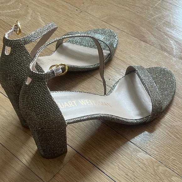 Stuart Weitzman Women\'s platinum block heeled sandals size 8B (38.5)— new w/box